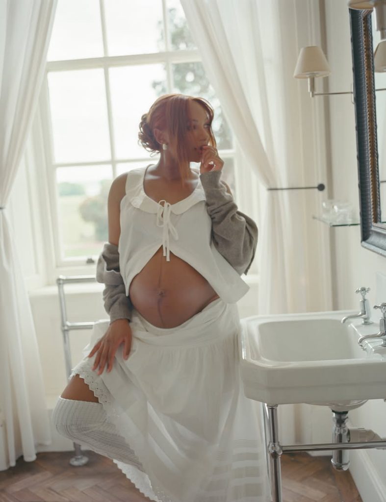 Temi Ajibade, Mr Eazi Expecting First Child Together